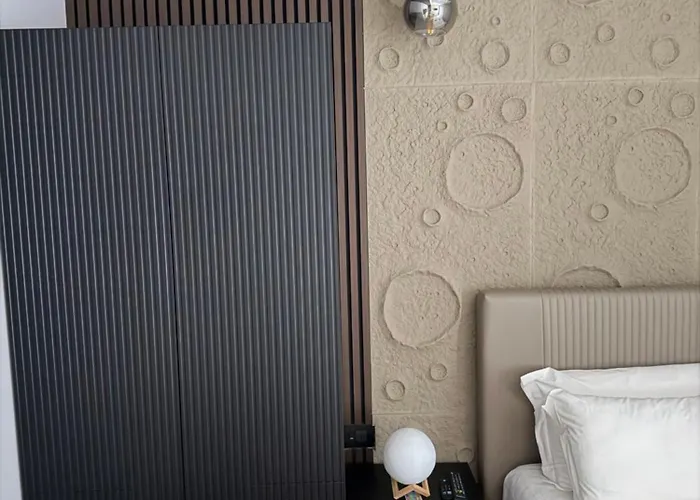 Eterna Guest house